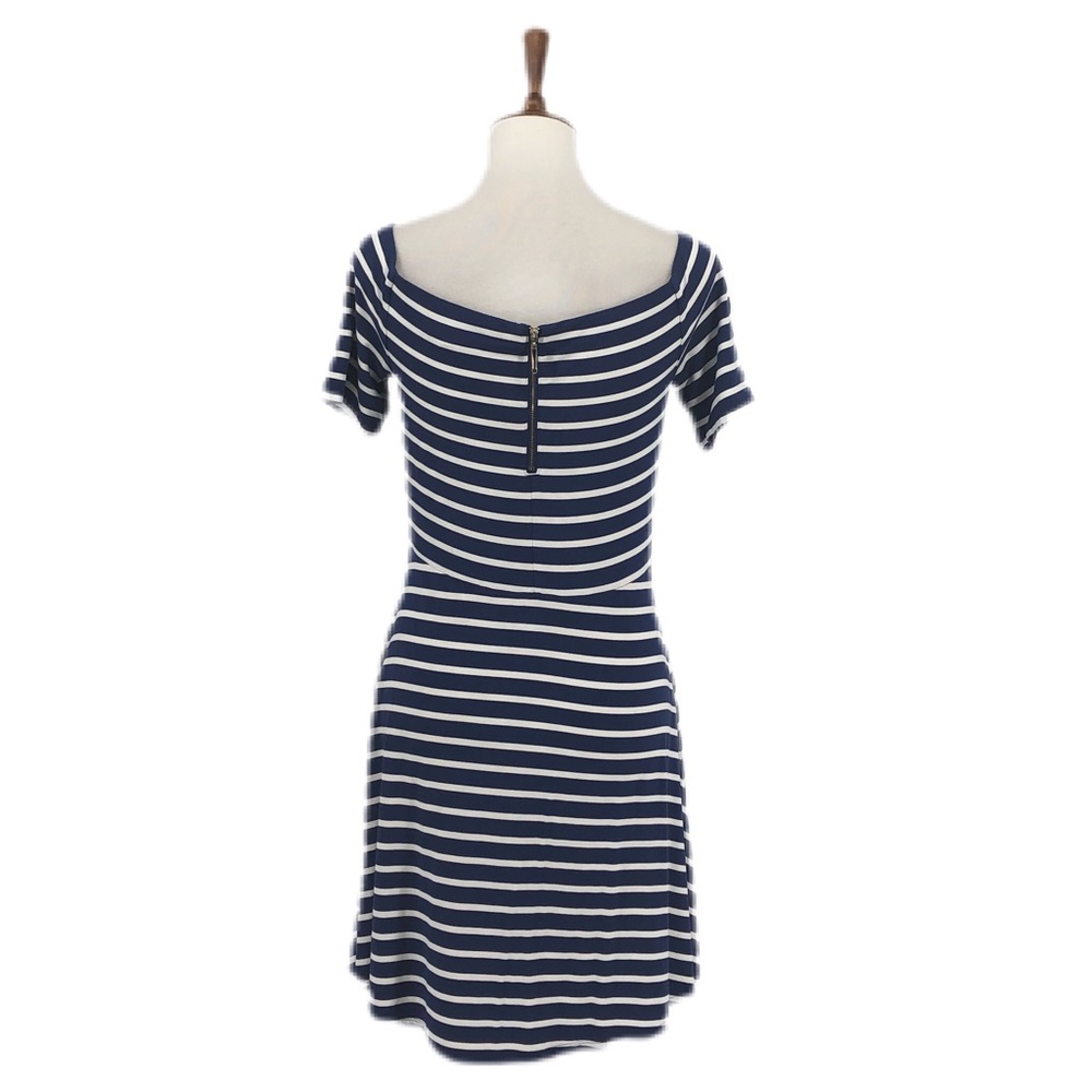 White House Black Market Fit and Flare Dress - Picture 4 of 7